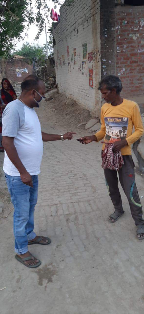 Bande Bharats Medicine Distribution Program in Rural Areas Affected By Corona